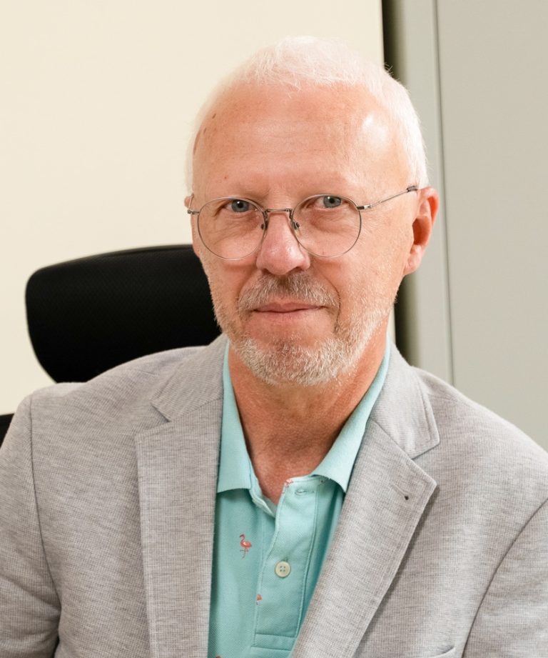 logu ražotāji latvijā